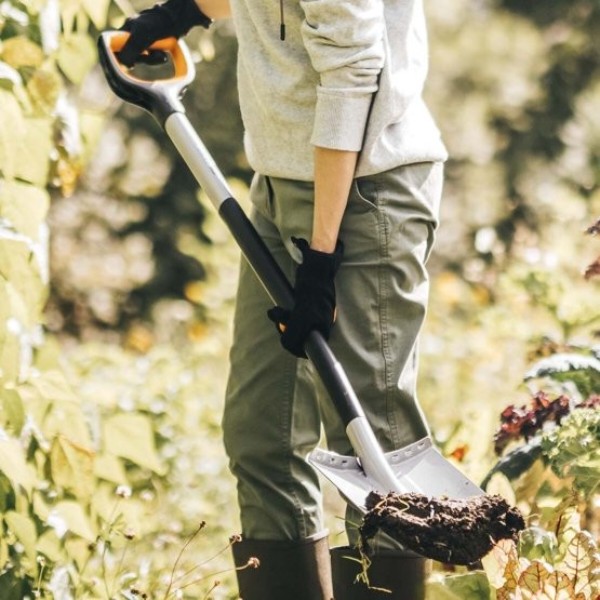 Фото - Лопата Fiskars Xact (1066730)